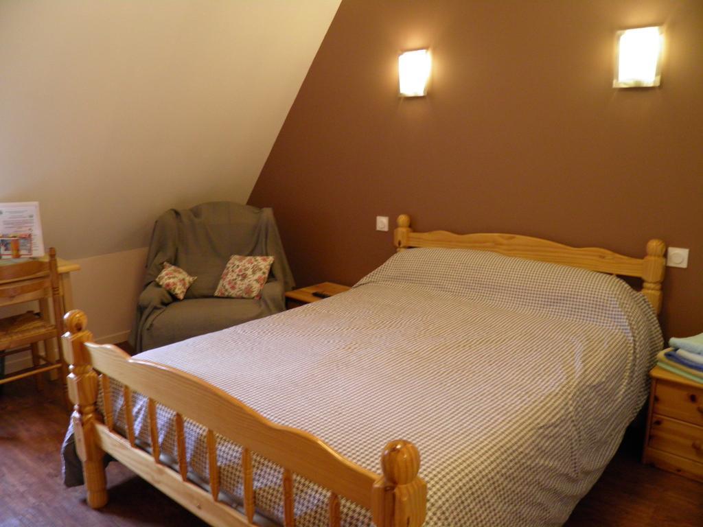 Auberge Des Pyrenees Sainte-Marie-de-Campan Bilik gambar