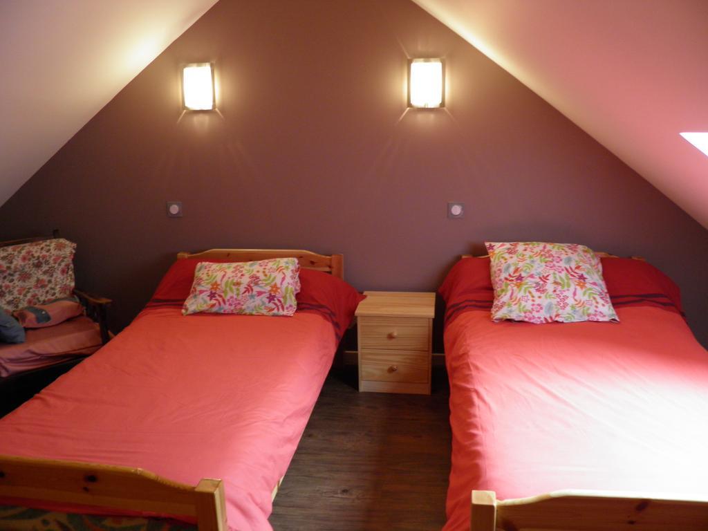Auberge Des Pyrenees Sainte-Marie-de-Campan Bilik gambar