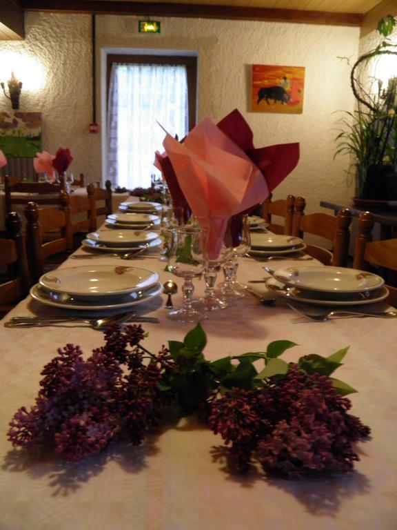 Auberge Des Pyrenees Sainte-Marie-de-Campan Luaran gambar